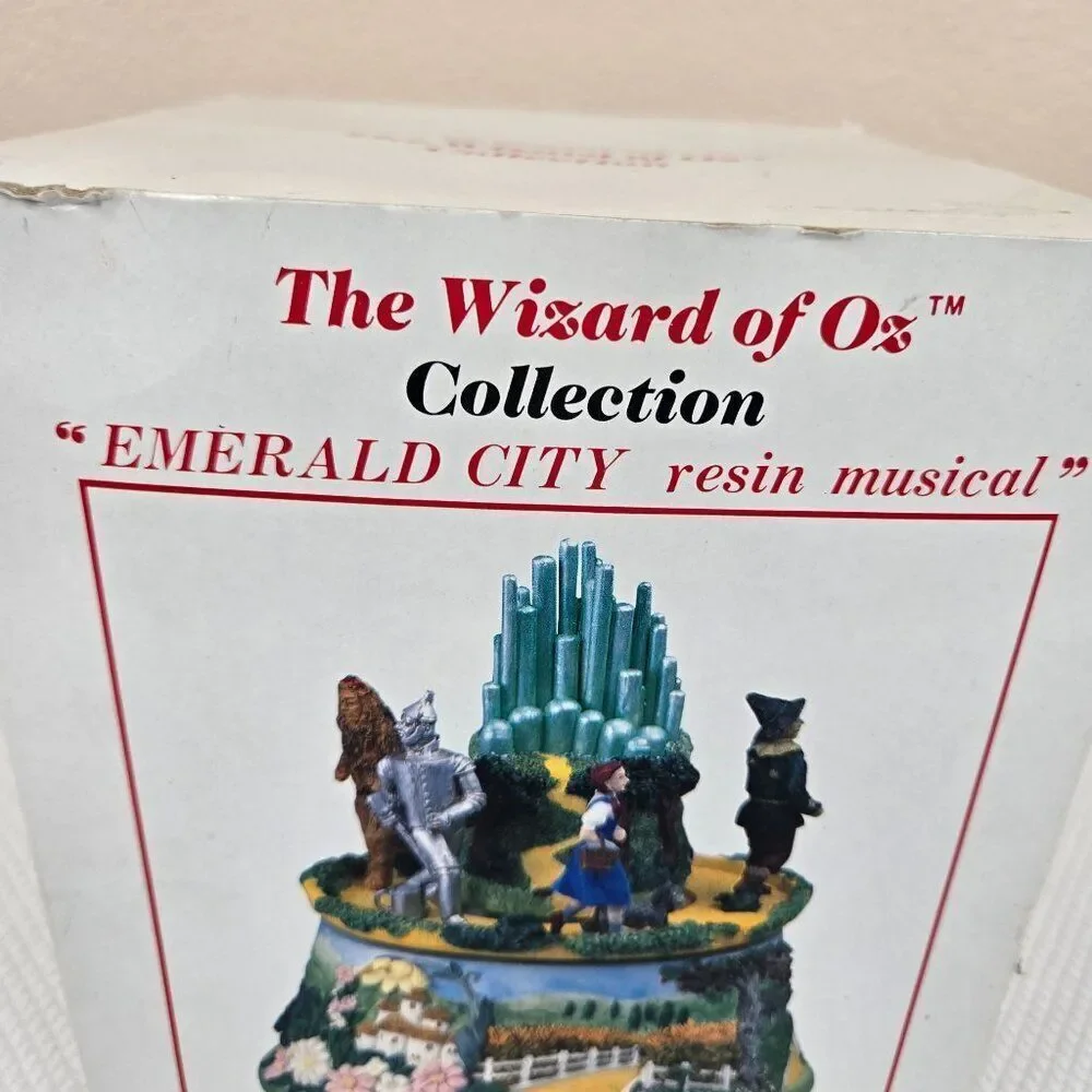 Vintage Wizard Of Oz Emerald City Resin Musical Figurine Dave Grossman 1995